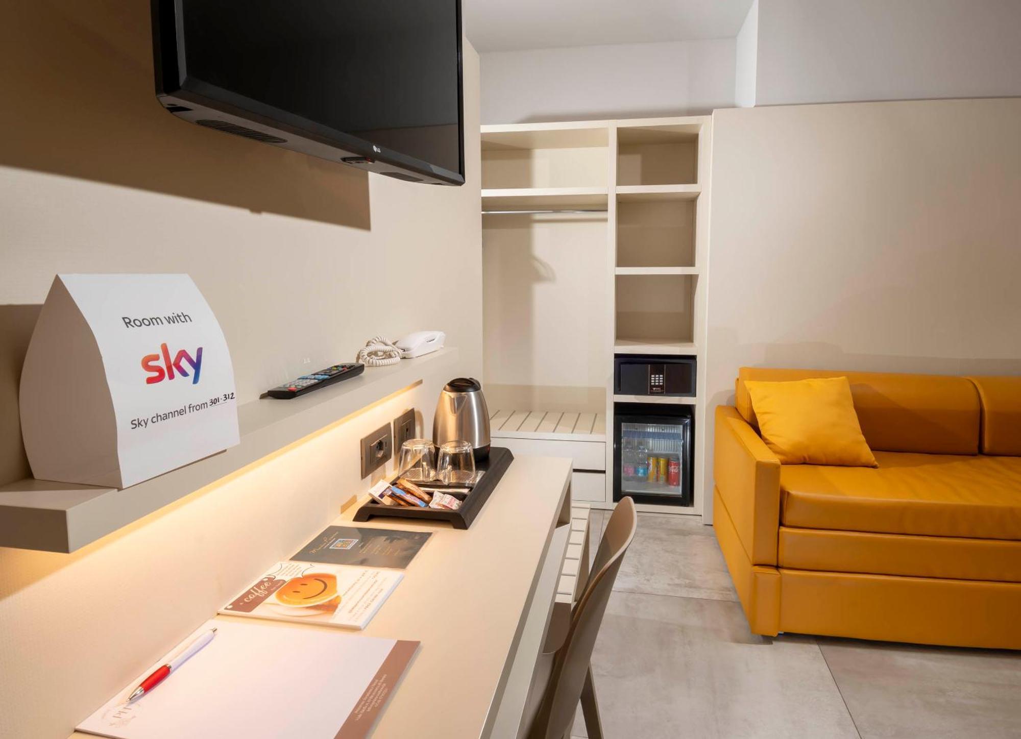 B&B Primrose Residence Hotel Rimini Exterior photo