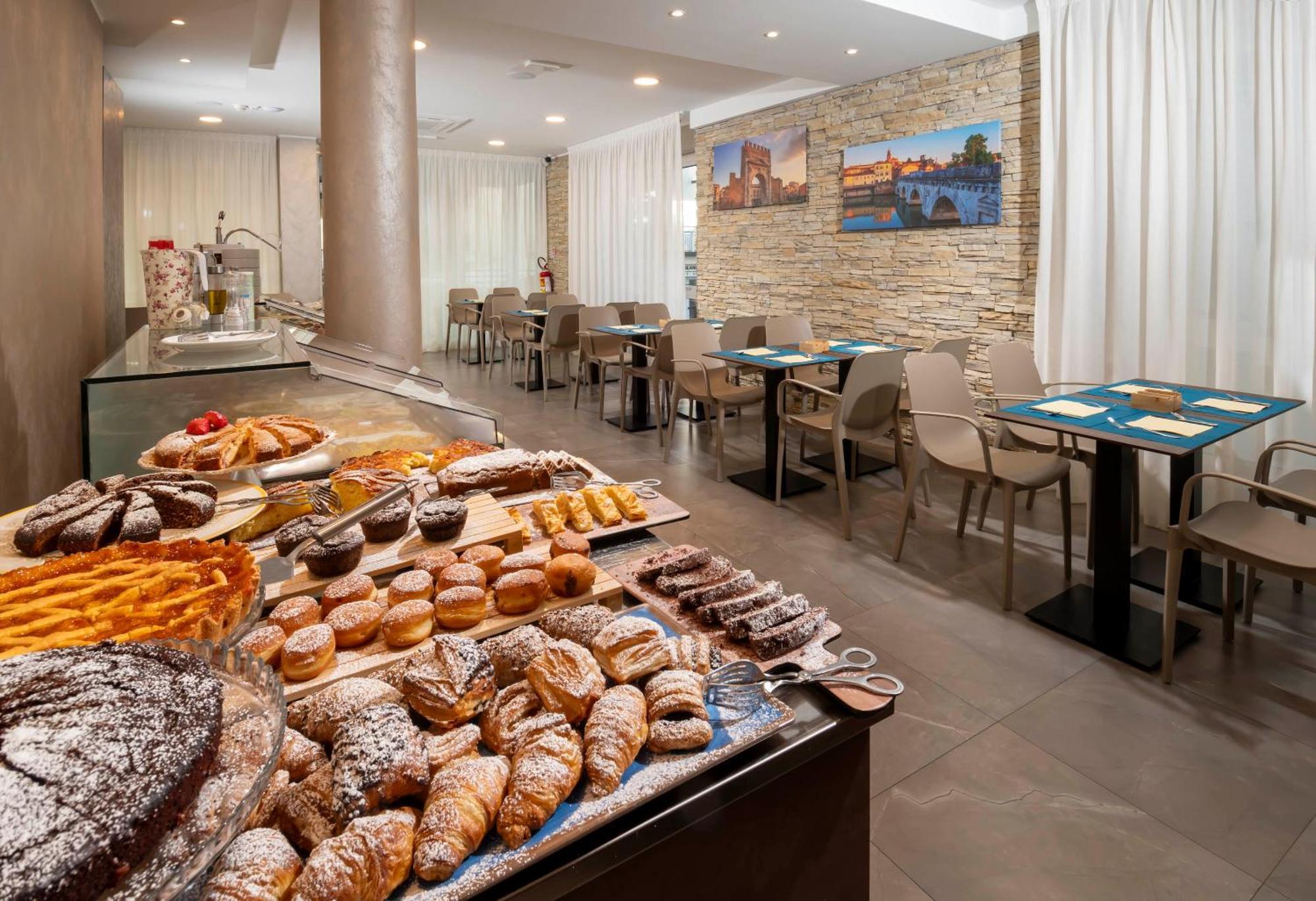 B&B Primrose Residence Hotel Rimini Exterior photo